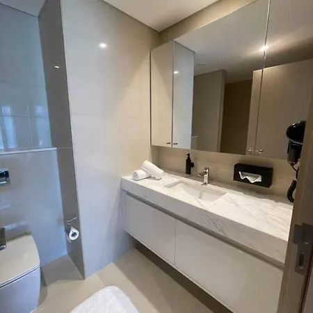 Luxury Burj Khalifa Views@Modern Tranquil Moments Apartment Dubai Exterior photo