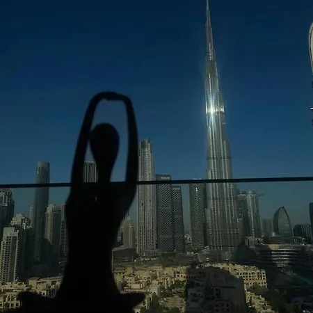 Luxury Burj Khalifa Views@Modern Tranquil Moments Apartment Dubai Exterior photo